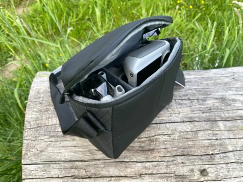 DJI Mini 3 Drohne in der Tasche von DJI