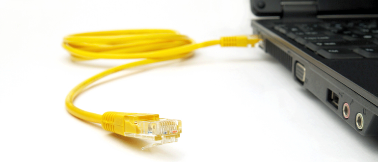 laptop-ethernet-kabel